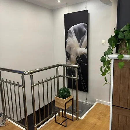 Casa Raffaelo Burgaz